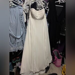 Galena signature Elegant White Strapless Dress